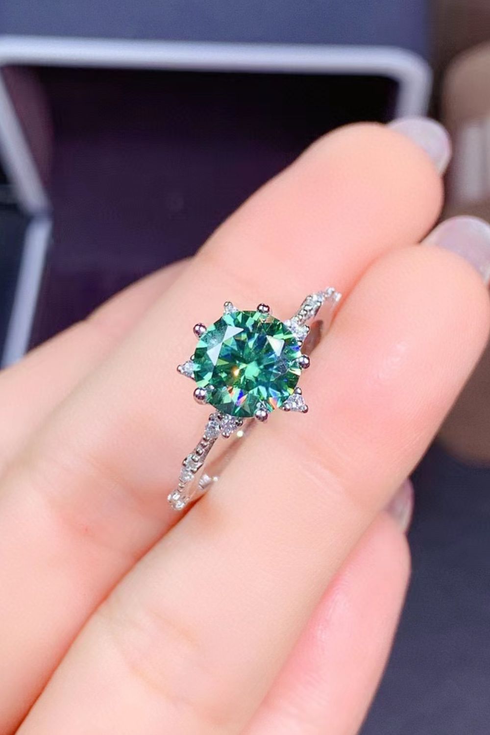 9294a90001d045d88306795b08dc3418-Max